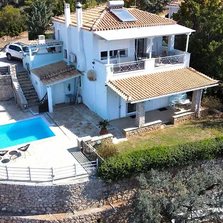 Βίλα Seaview With Pool For 6 *