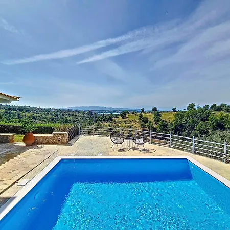 Seaview With Pool For 6 Villa *