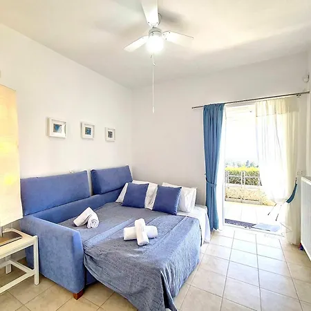 Seaview With Pool For 6 Villa